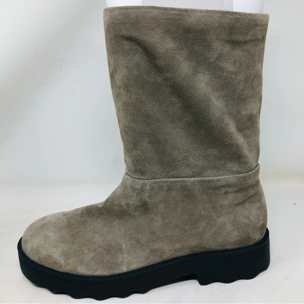 New WO Box, Aerosole Simple Gray Suede Slouch Boot - Picture 1 of 10